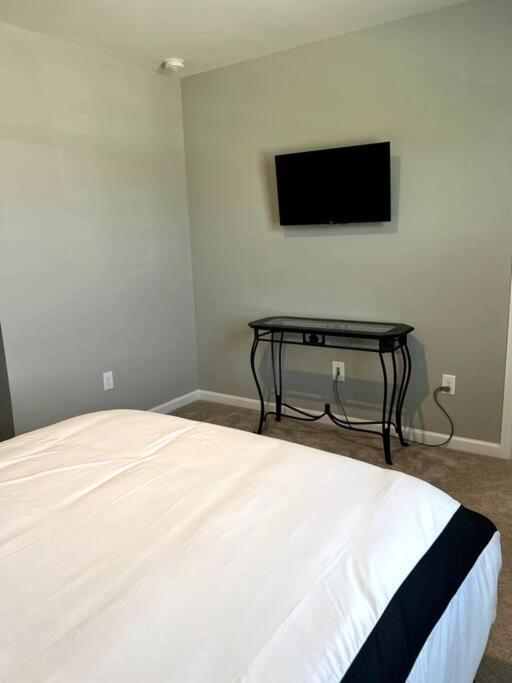 Family Friendly 4Br Home Near Ft Gregg Adams Vsu Πίτερσμπεργκ Εξωτερικό φωτογραφία